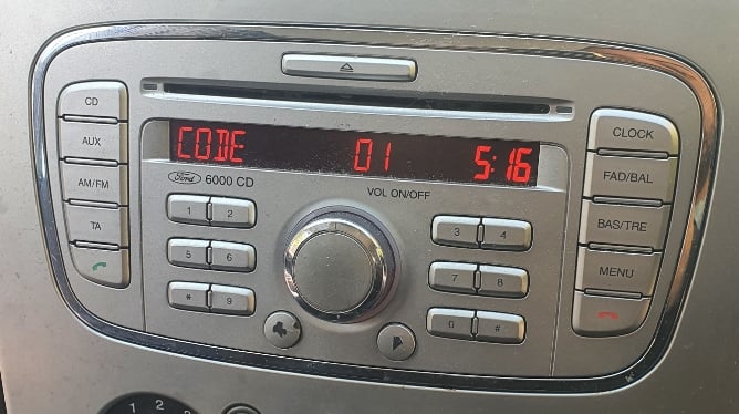palm Sagging tar Ford Radio Code - Obține cod pentru radio/casetofon ușor și rapid
